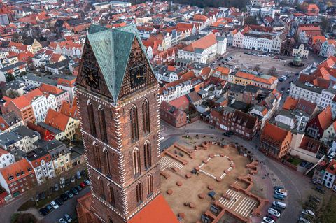An der Hochschule Wismar ist mit dem Bau eines Laborgebäudes begonnen worden. (Archivbild) Foto: Jens Büttner/dpa