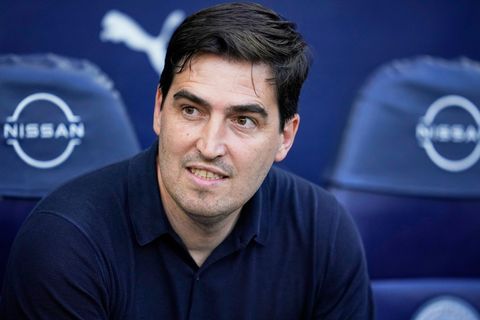 Heißer Kandidat fürs Traineramt bei Bayer Leverkusen: der Spanier Andoni Iraola. (Archivbild) Foto: Dave Thompson/AP/dpa