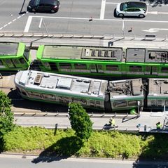 Ein Zusammenstoß zweier Stadtbahnen in Hannover legt den Verkehr lahm