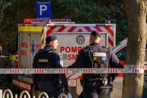 Woher die Drohne kam, blieb zunächst unklar. (Symbolbild) Foto: Uncredited/AP/dpa