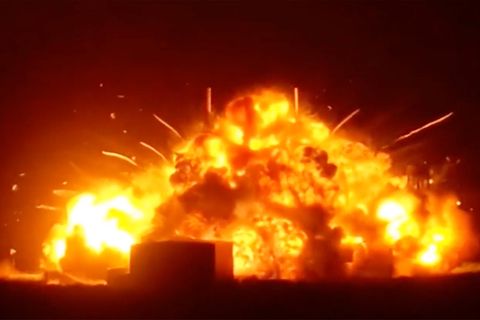 Eine Rakete von Jeff Bezos explodiert beim Test.