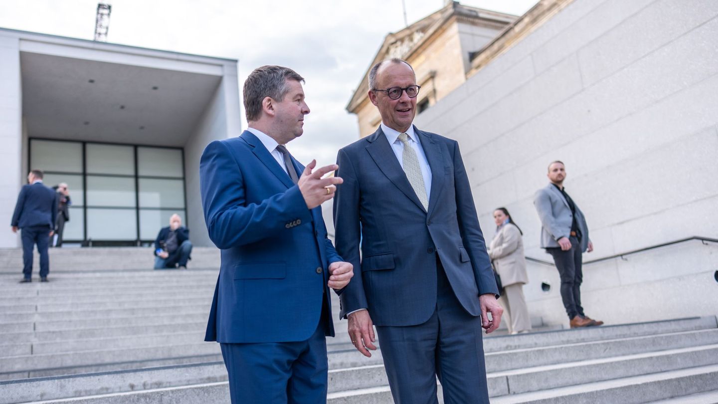 Sachsen-Anhalts Ministerpräsident Sven Schulze weist Spekulationen über eine mögliche Ablösung von Bundeskanzler Friedrich Merz