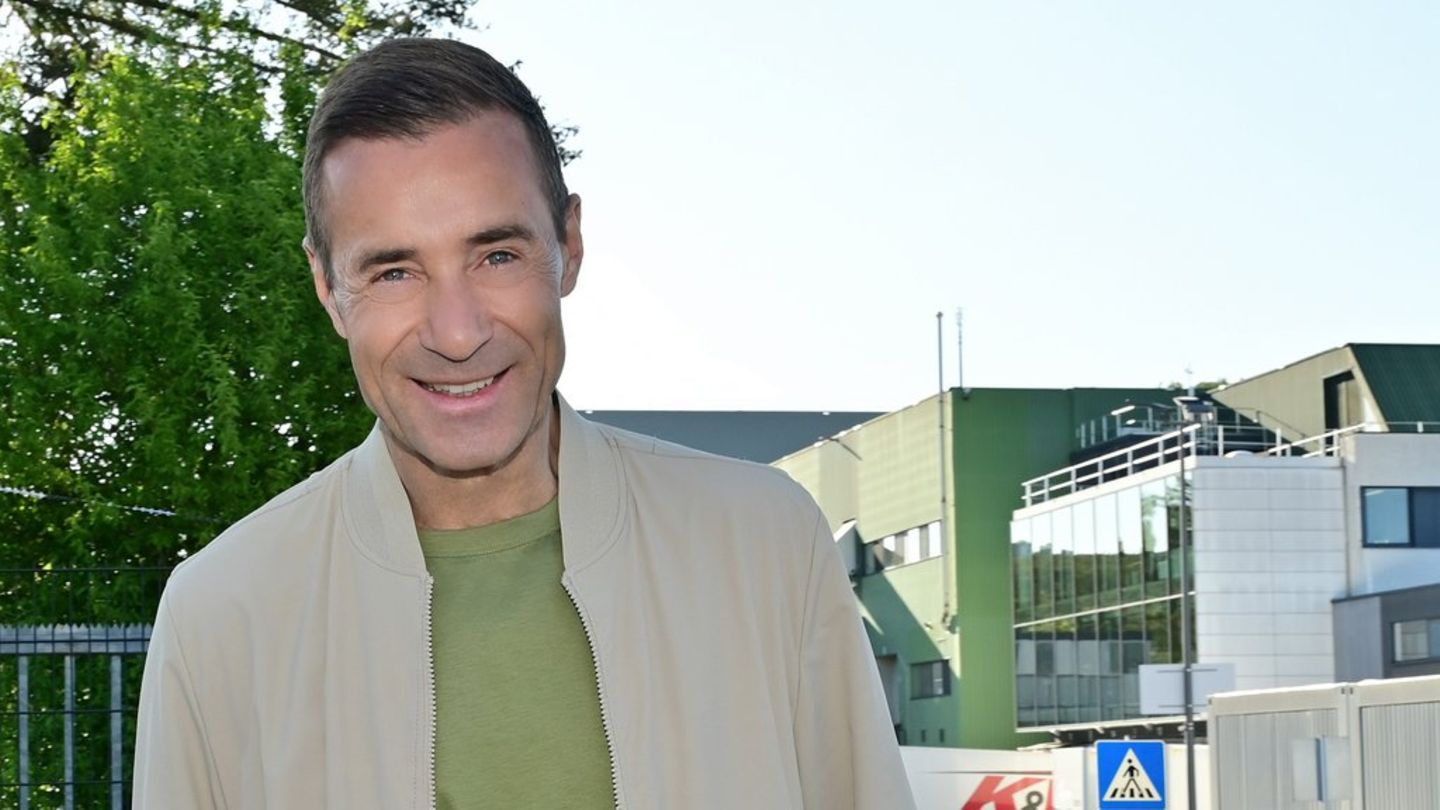 Kai Pflaume gehört zu den beliebtesten Fernsehmoderatoren Deutschlands.