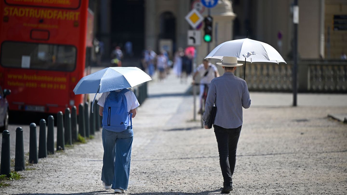 Besonders in den Sommermonaten können laut Gesundheitsministerium Mecklenburg-Vorpommern Extremwetterereignisse, wie anhaltende