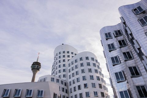 Gericht verhandelt über Schüsse von Türsteher. (Symbolbild) Foto: Rolf Vennenbernd/dpa