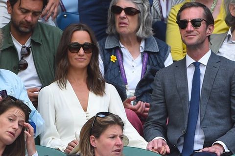 Pippa und James Matthews 2017 auf der Wimbledon-Tribüne.