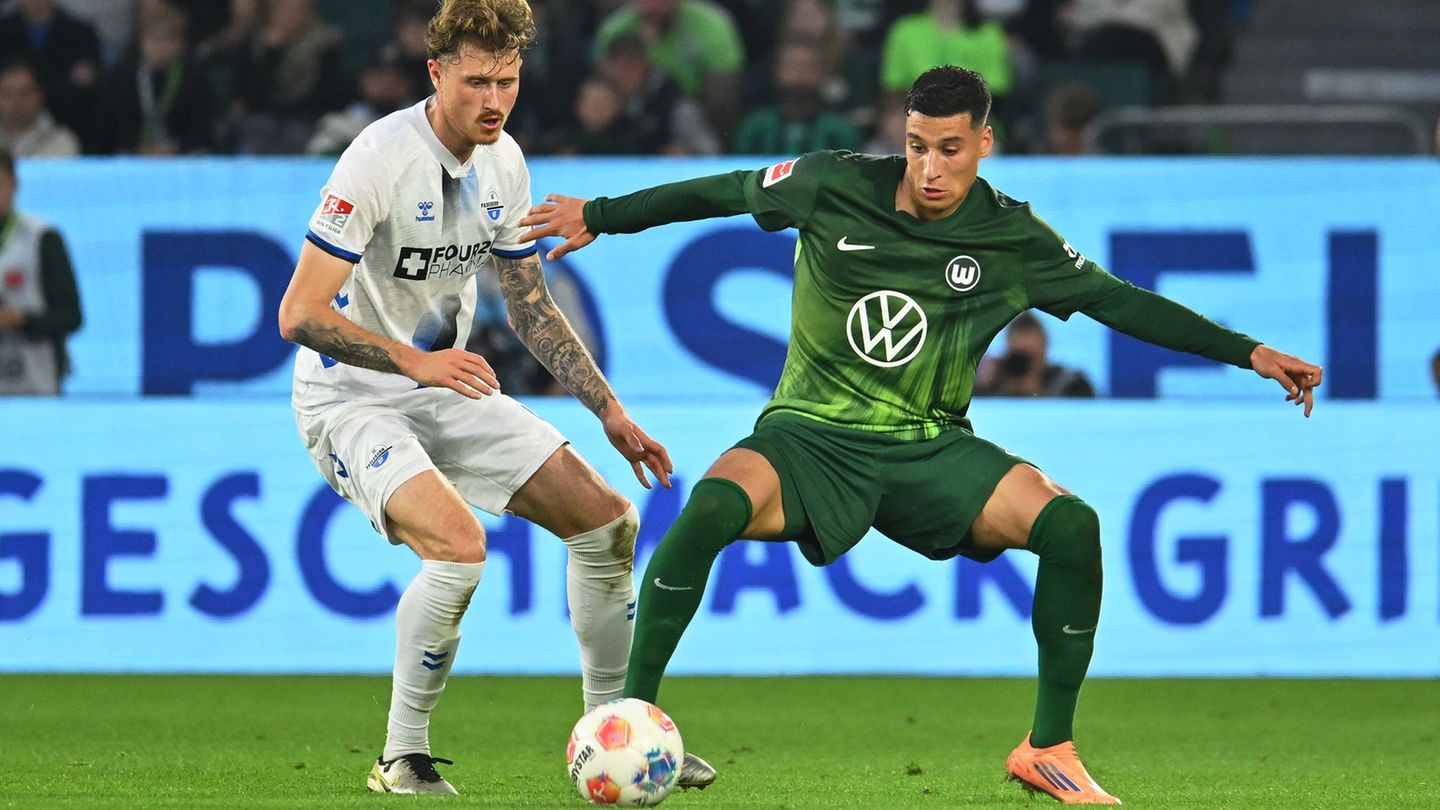 Calvin Brackelmann sicherte dem SC Paderborn mit dem Bundesliga-Aufstieg - nun wechselt er nach Augsburg. Foto: Swen Pförtner/dp