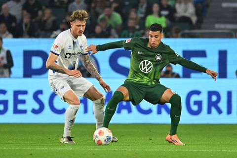 Calvin Brackelmann sicherte dem SC Paderborn mit dem Bundesliga-Aufstieg - nun wechselt er nach Augsburg. Foto: Swen Pförtner/dp