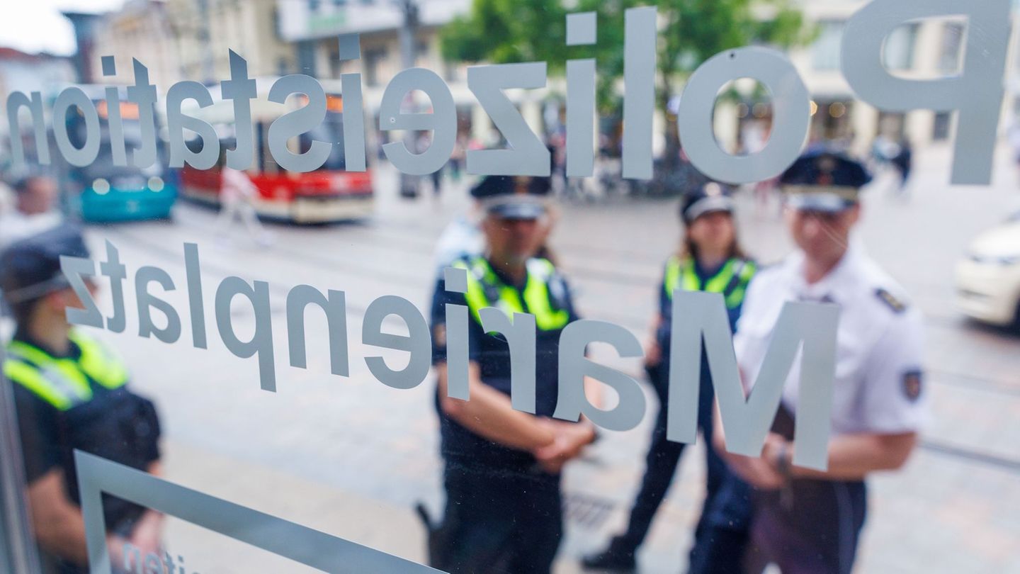 Polizei vor Ort: Wieder Polizeistation am Kriminalitäts-Hotspot Marienplatz