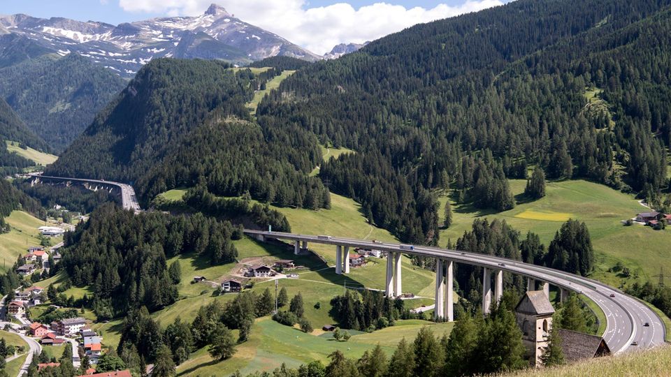 Meinung: Brenner-Sperrung: „Ärger muss Politiker treffen für ihren Murks“