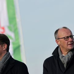 Wüst wurde in der seit tagenden wabernden Debatte als möglicher Ersatzkanzler genannt. (Archivbild) Foto: Rolf Vennenbernd/dpa