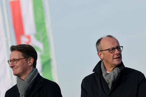 Wüst wurde in der seit tagenden wabernden Debatte als möglicher Ersatzkanzler genannt. (Archivbild) Foto: Rolf Vennenbernd/dpa