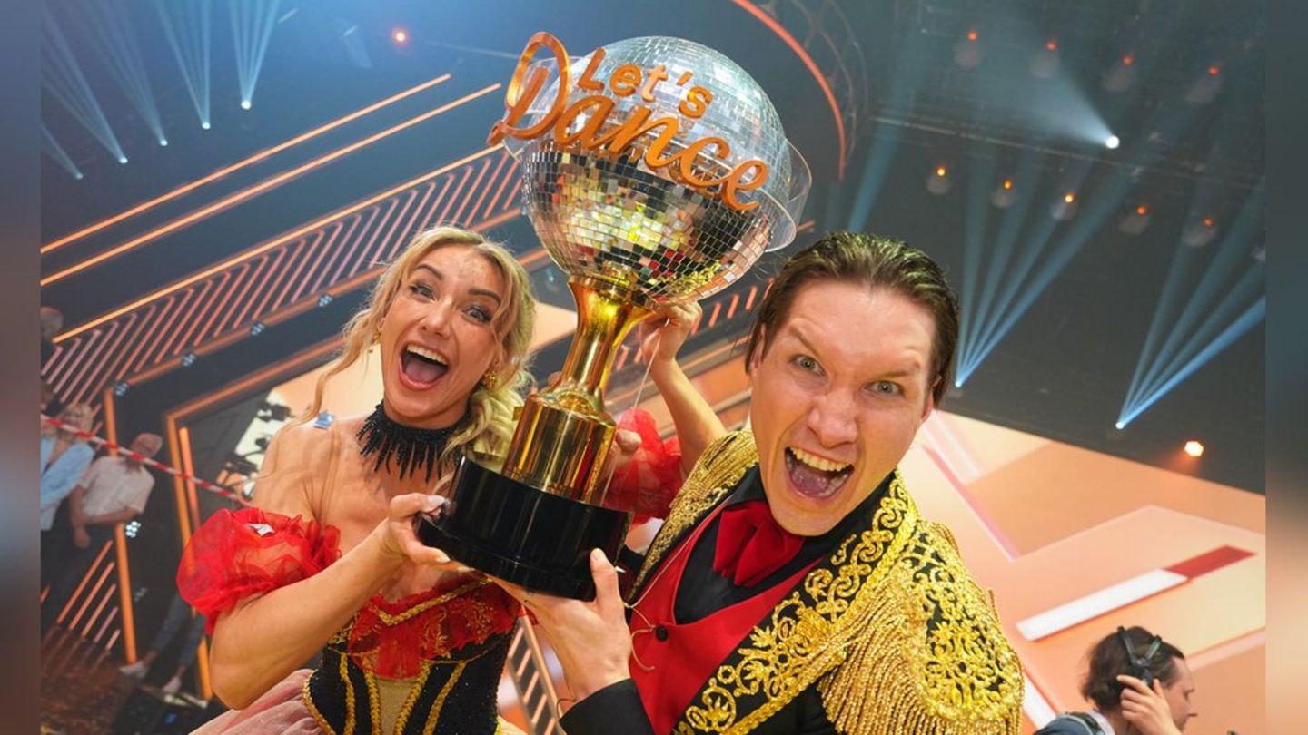 Anna-Carina Woitschack ist an der Seite von Profi Evgeny Vinokurov zum „Dancing Star“ der 19. Staffel von „Let's Dance“ gekürt