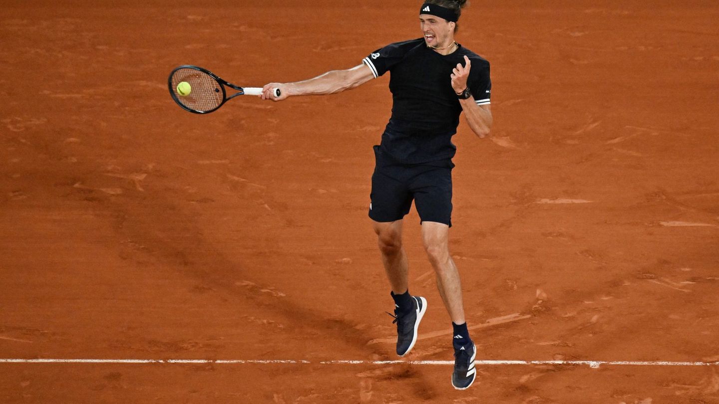French Open im Tennis: Plötzlich Topfavorit: Nachtarbeiter Zverev ohne Titelansage