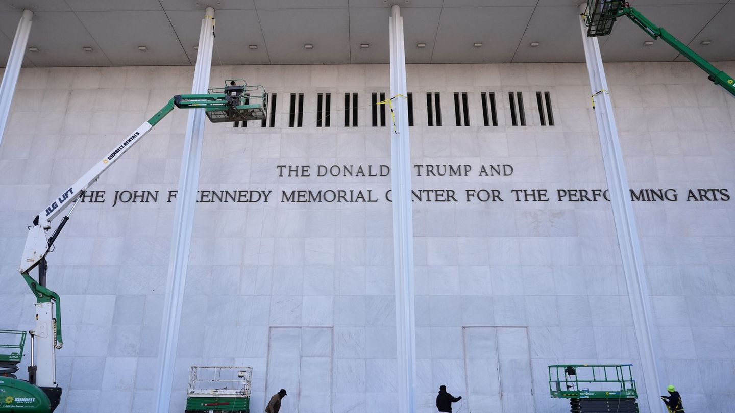 Umbenennung von Institutionen: Trump verärgert: Kennedy Center künftig ohne seinen Namen
