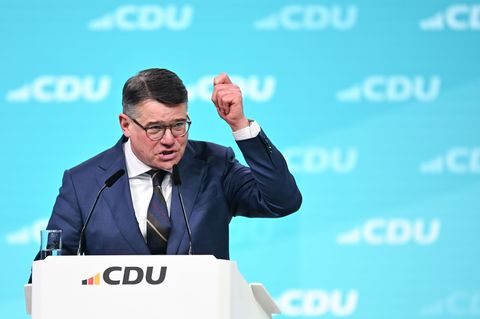 Ministerpräsident Boris Rhein wird als Landesvorsitzender der hessischen CDU zu aktuellen politischen Themen sprechen. (Archivbi