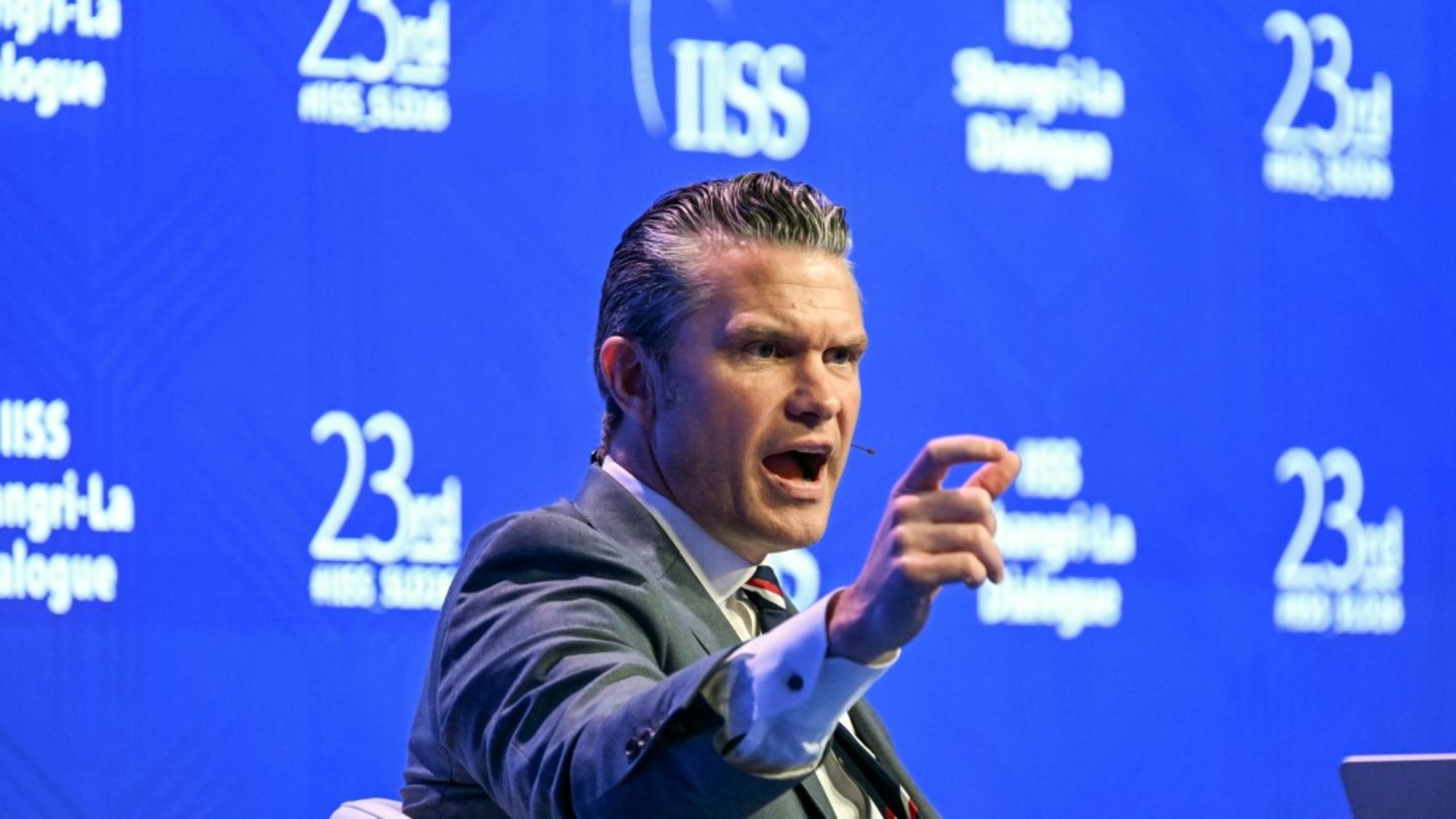Hegseth: USA wünschen sich „stabiles Gleichgewicht“ mit China in Asien