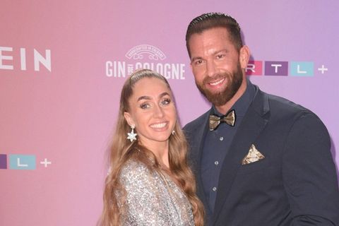 Oliver Sanne und Jil Rock teilen ihr Familienglück in den sozialen Medien.
