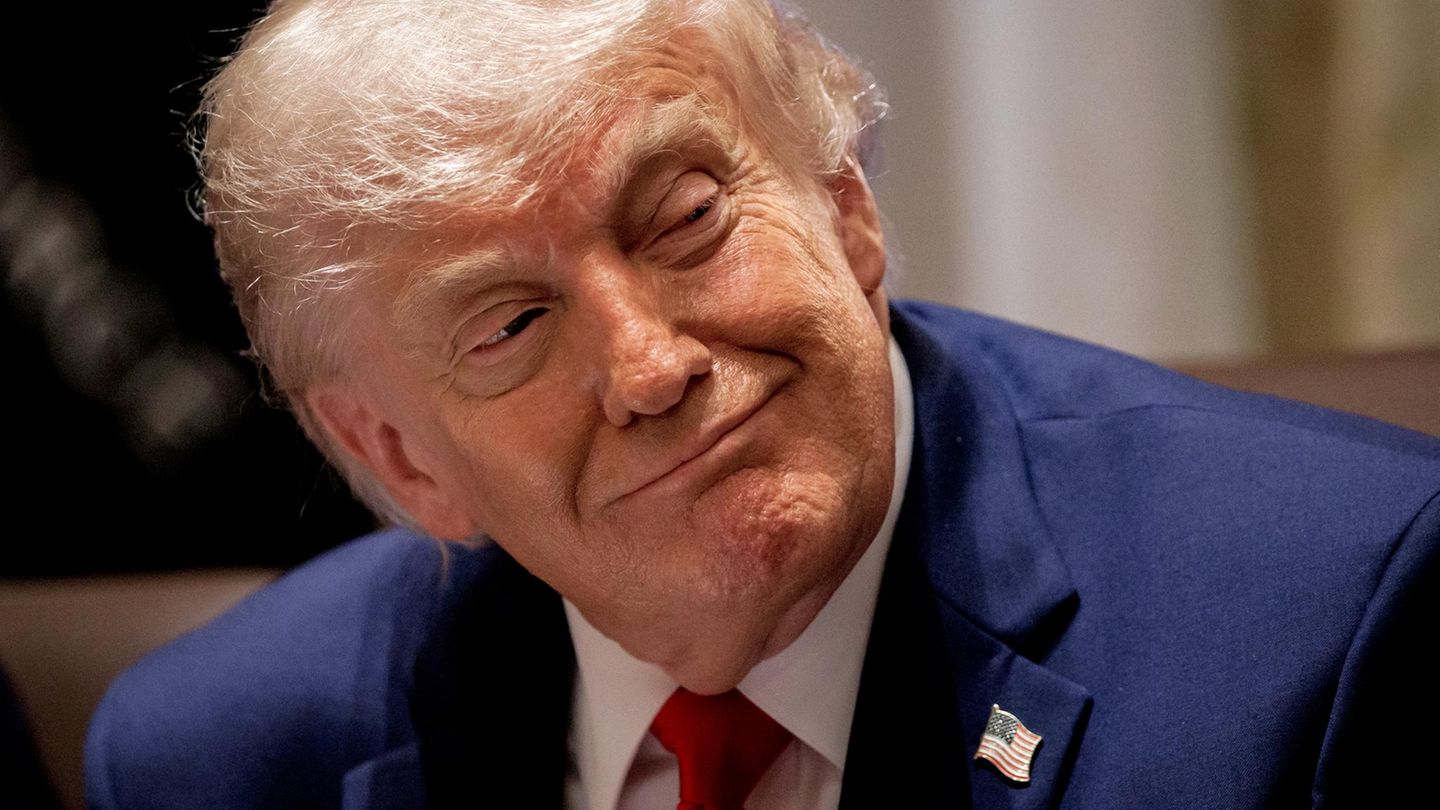 Arzt zu Gesundheitscheck: Donald Trump „uneingeschränkt“ fit für sein Amt