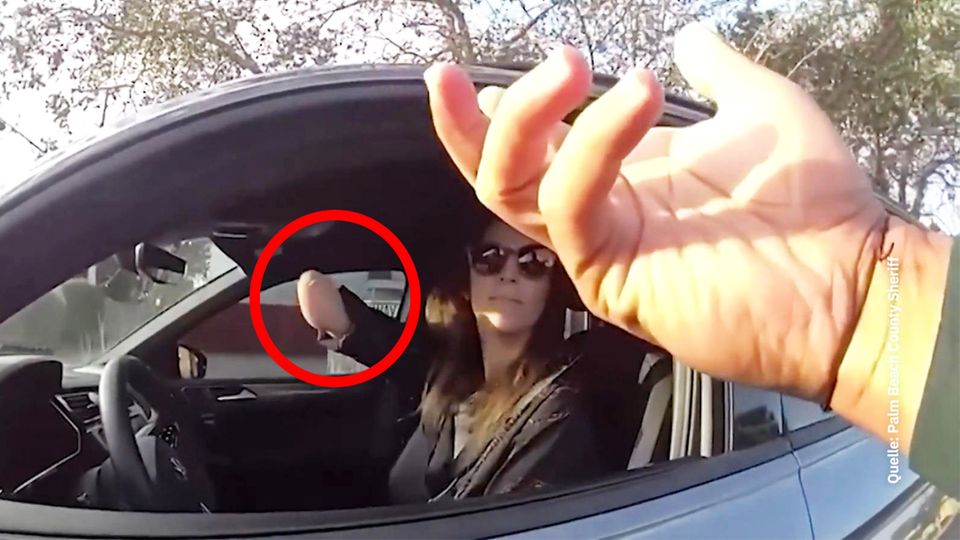 USA: Handy am Steuer? Perfekte „Ausrede“ blamiert Polizisten