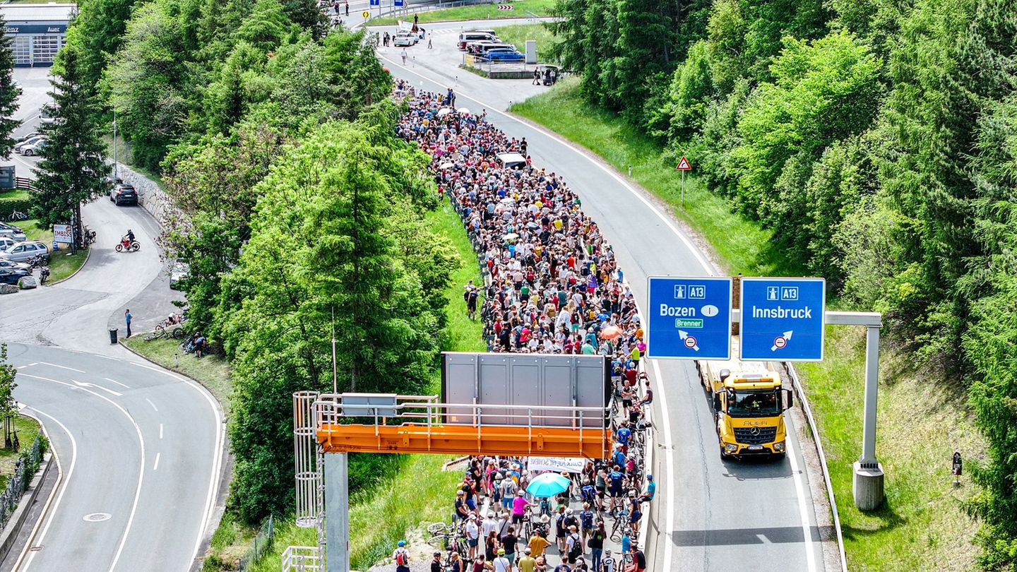 Sperre am Alpen-Pass: Protest und Sperre: Ein Ruhetag am Brenner