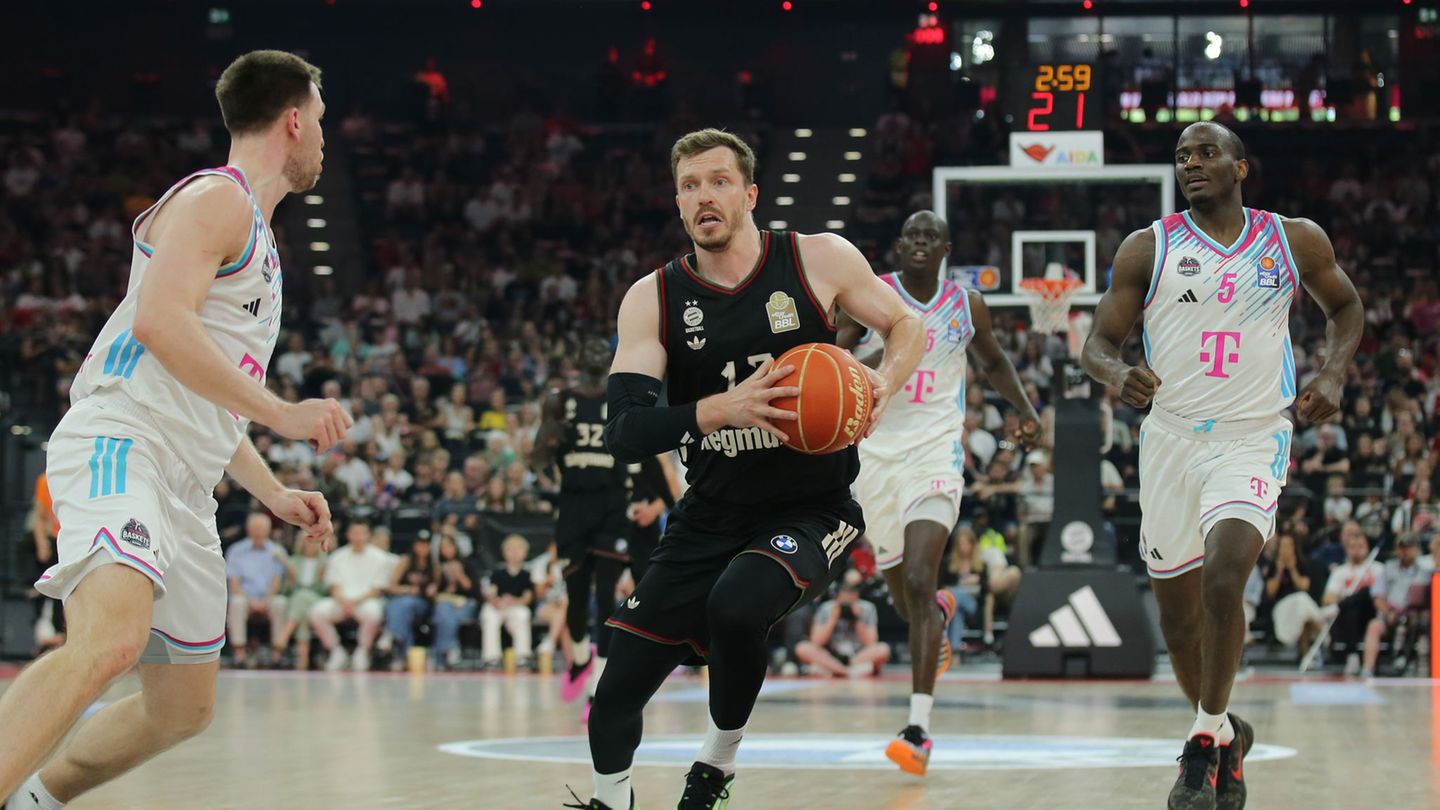 BBL-Playoffs: Aufholjagd im Schlussviertel: Bayern-Basketballer legen vor