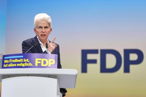 FDP-Politikerin Marie-Agnes Strack-Zimmermann bei ihrer Rede auf dem Parteitag
