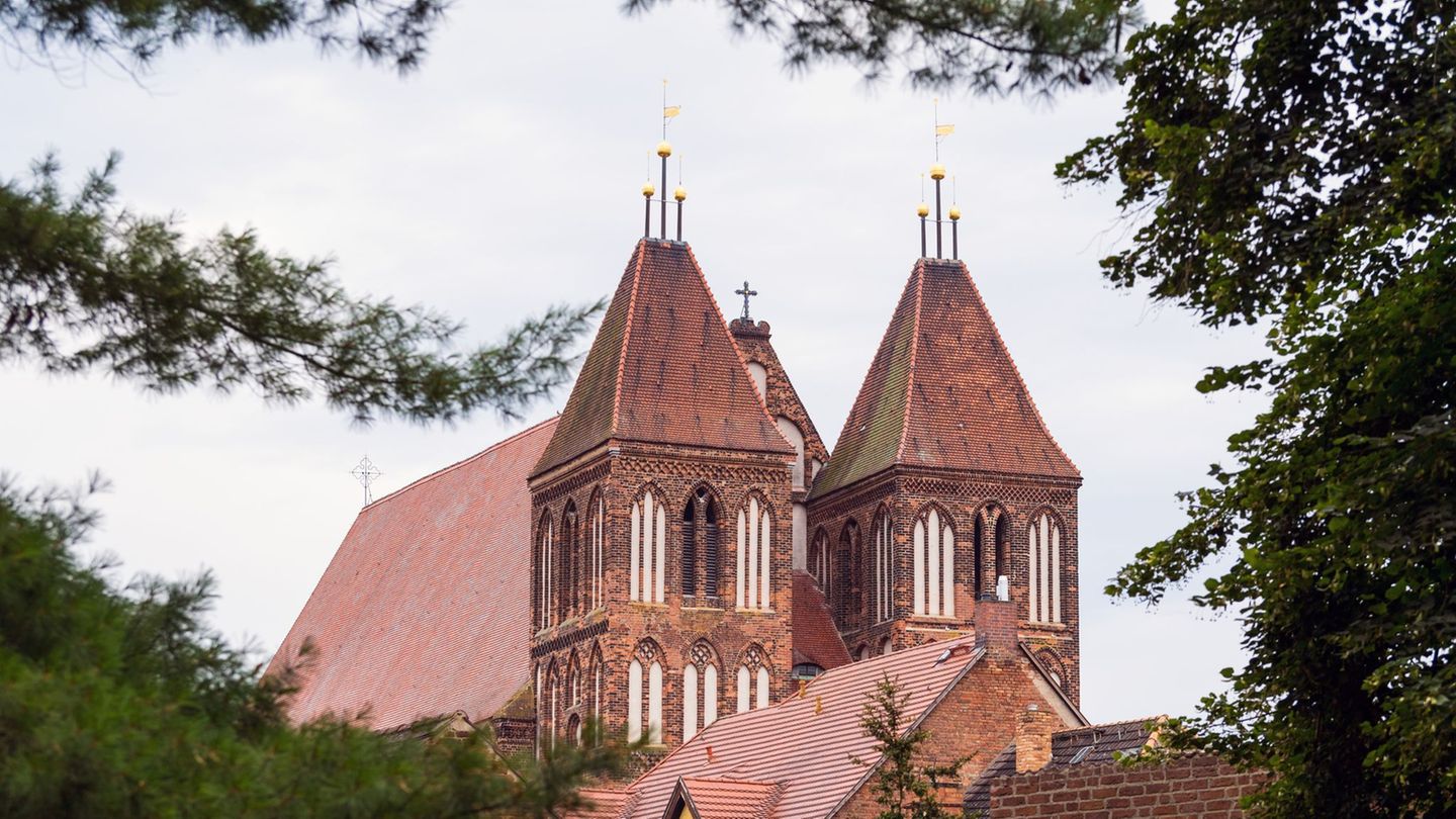 St. Nikolaikirche in Luckau: Orchester aus Kiew eröffnet Brandenburgische Sommerkonzerte