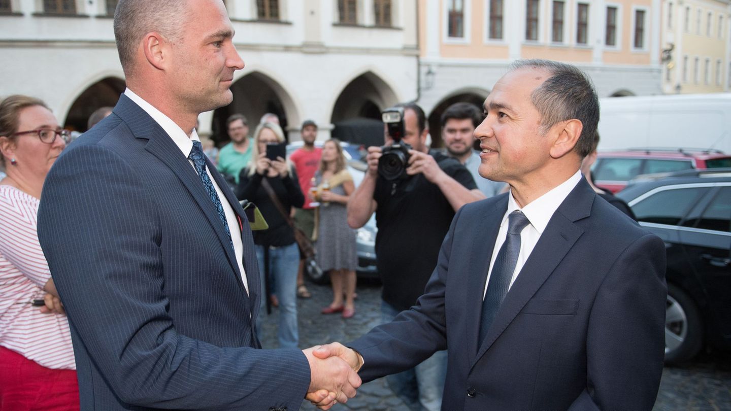 Bei der Oberbürgermeisterwahl in Görlitz stehen sich in der zweiten Runde Amtsinhaber Octavian Ursu (CDU) und der AfD-Landtagsab