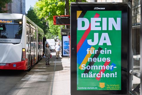 Die Befürworter einer Hamburger Olympia-Bewerbung waren vor dem Referendum in der Stadt sehr präsent. Foto: Markus Scholz/dpa