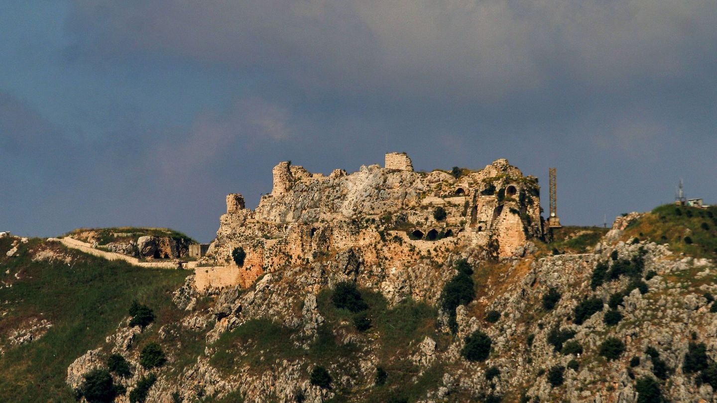 Die Kreuzritterfestung Beaufort, die israelische Soldaten eingenommen haben, liegt in der Nähe eines nordöstlichen Ausläufers de