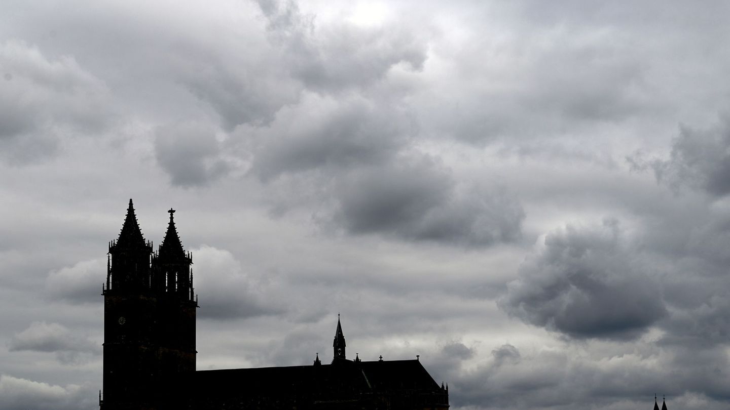 In Sachsen-Anhalt wechseln sich in den kommenden Tagen Sonne, Wolken, Schauer und einzelne Gewitter ab. (Symbolbild) Foto: Hendr