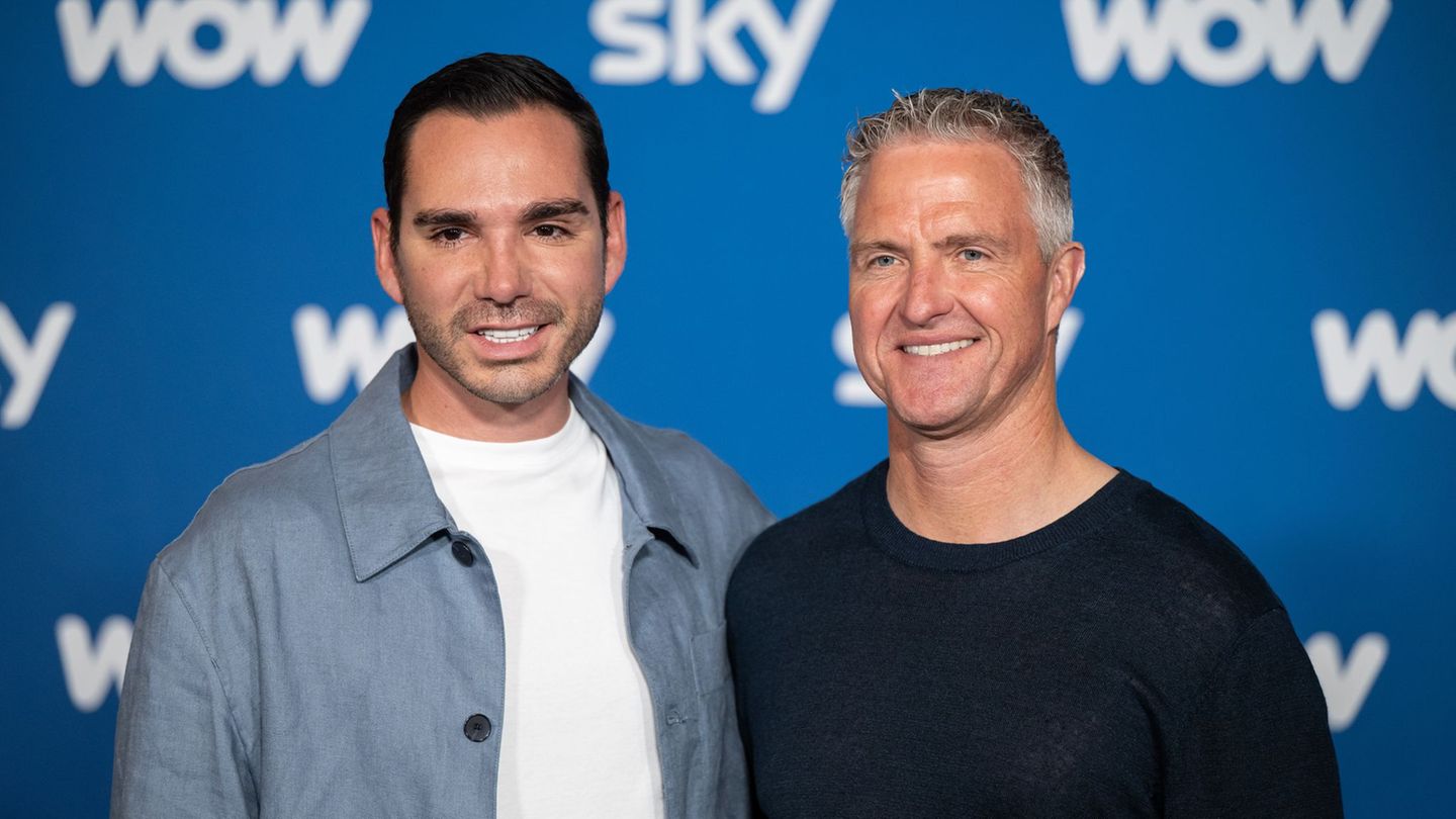 Étienne Bousquet-Cassagne und Ralf Schumacher haben geheiratet. (Archivbild) Foto: Lukas Barth-Tuttas/dpa