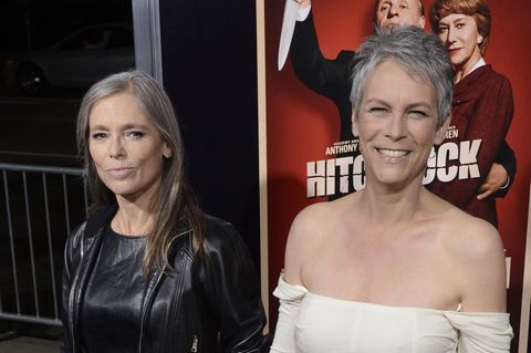 Jamie Lee Curtis und Schwester Kelly. (Archivbild) Foto: Michael Nelson/EPA/dpa