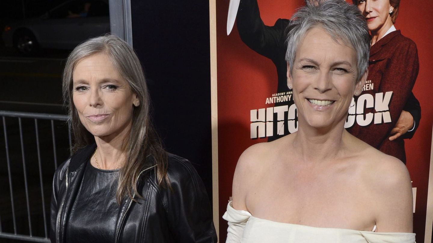 Jamie Lee Curtis und Schwester Kelly. (Archivbild) Foto: Michael Nelson/EPA/dpa