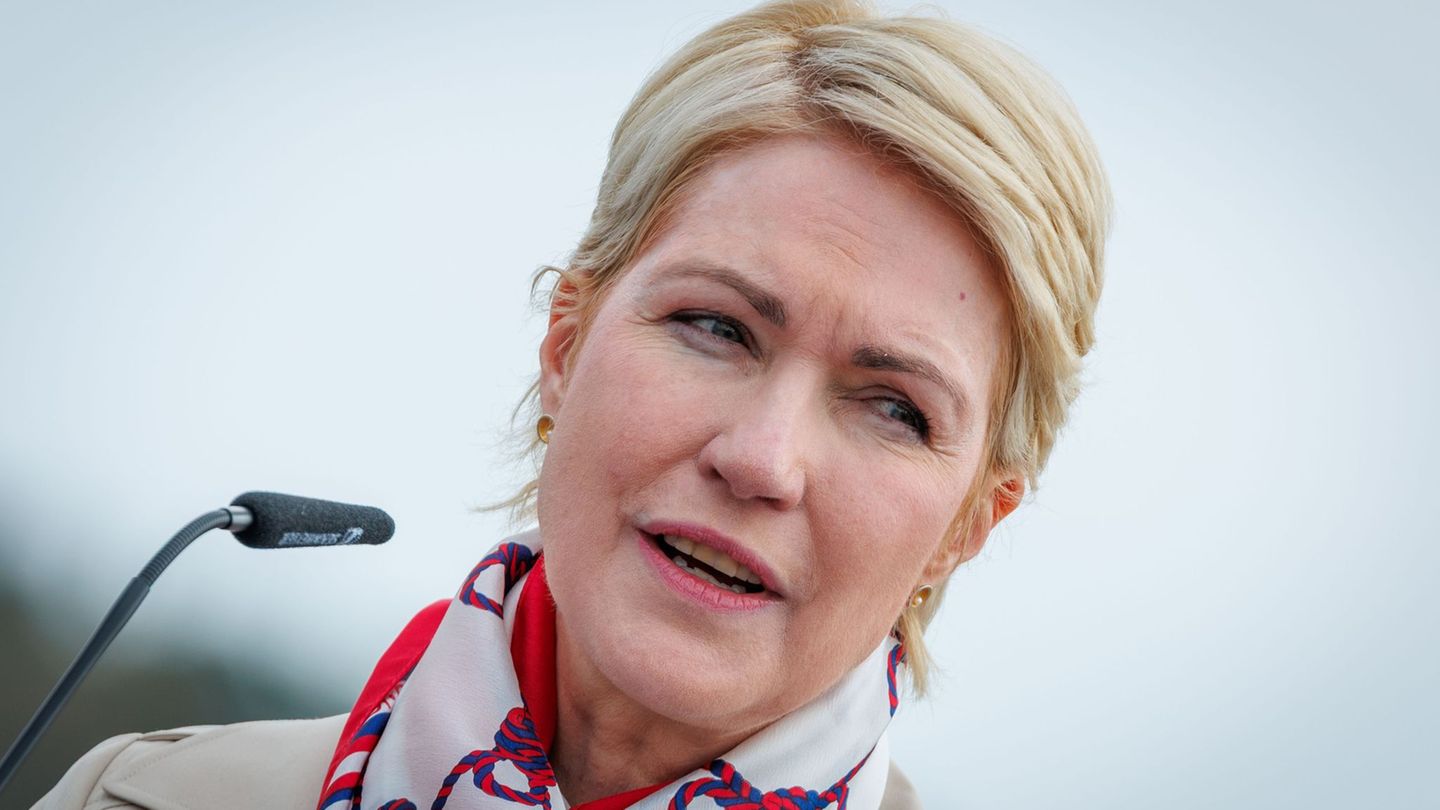 Schwesig fordert Entlastungen für Bürger und Betriebe. (Archivbild) Foto: Jens Büttner/dpa