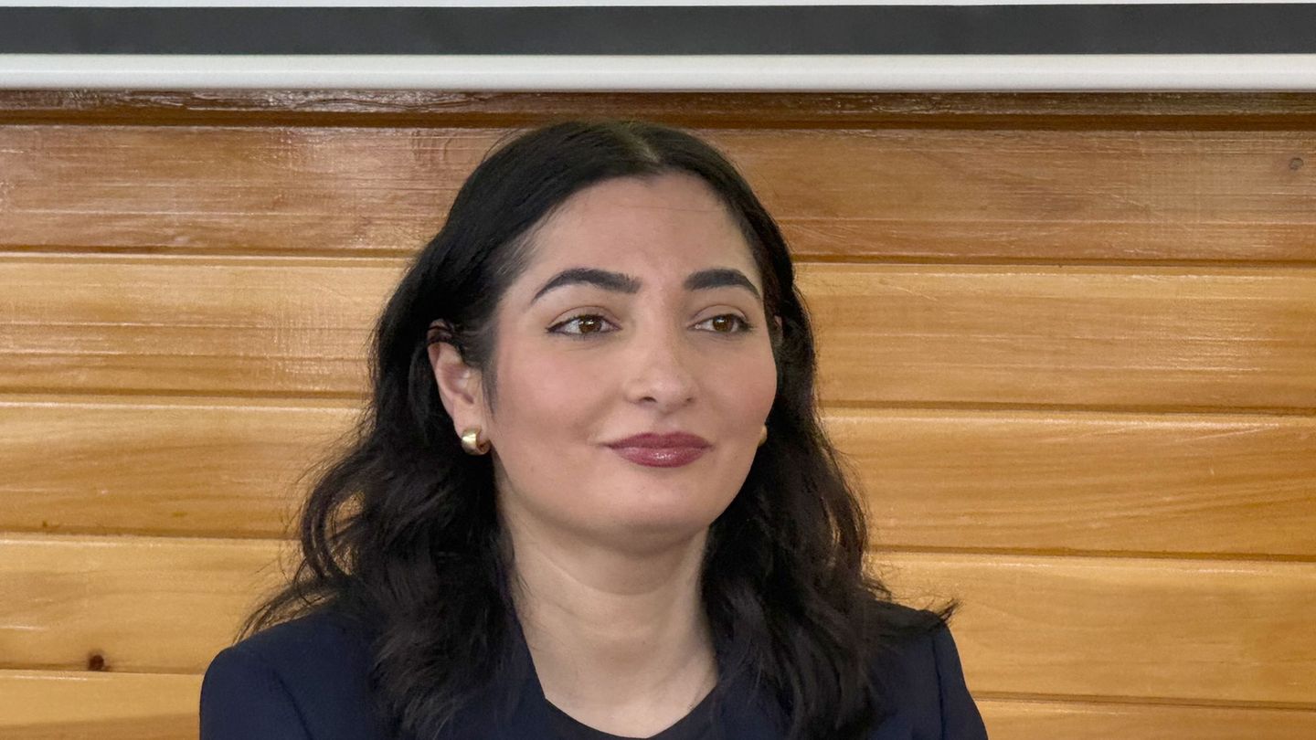 „Deutschland steht an der Seite der Menschen im Libanon“, erklärt Reem Alabali Radovan. (Archivbild) Foto: Eva Krafczyk/dpa