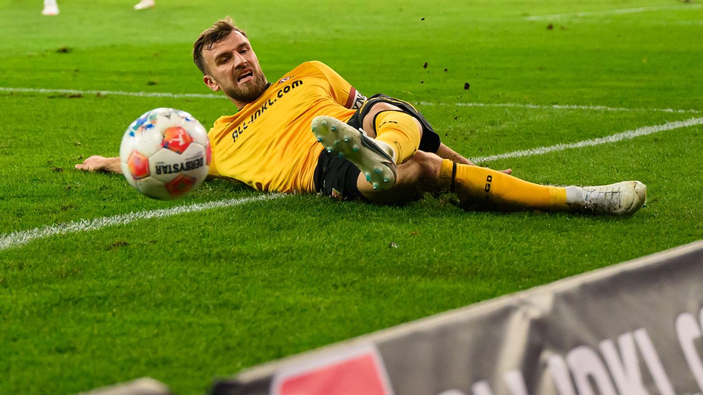 Lars Bünning von Dynamo Dresden musste sich einer Hirn-Operation unterziehen und fällt lange aus. (Archivbild) Foto: Robert Mich