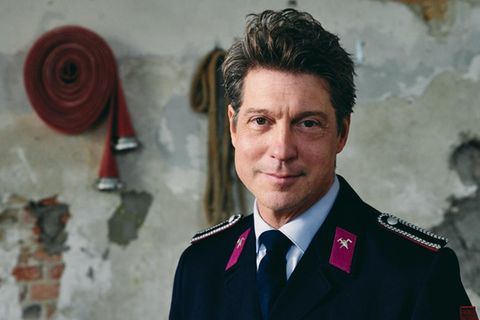 Sebastian Deyle wird in „Frieda - Mit Feuer und Flamme“ zum Feuerwehrmann Mirko.