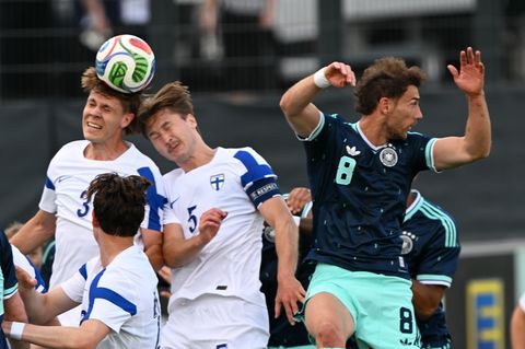 Die DFB-Reserve tat sich im Trainingskick gegen Finnland schwer. Foto: Federico Gambarini/dpa