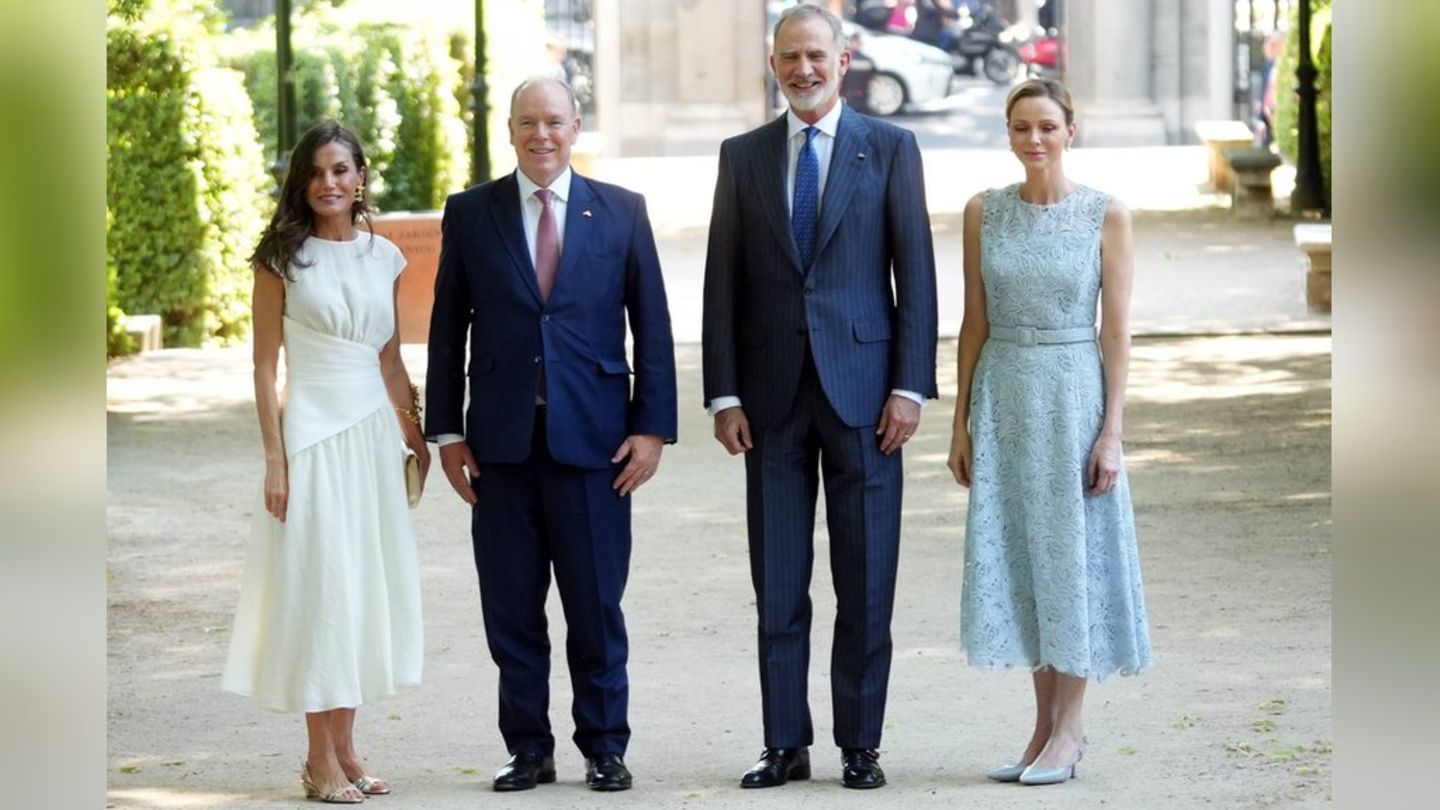 Felipe und Letizia mit Albert und Charlène: Eleganter Doppelauftritt beim Staatsbesuch