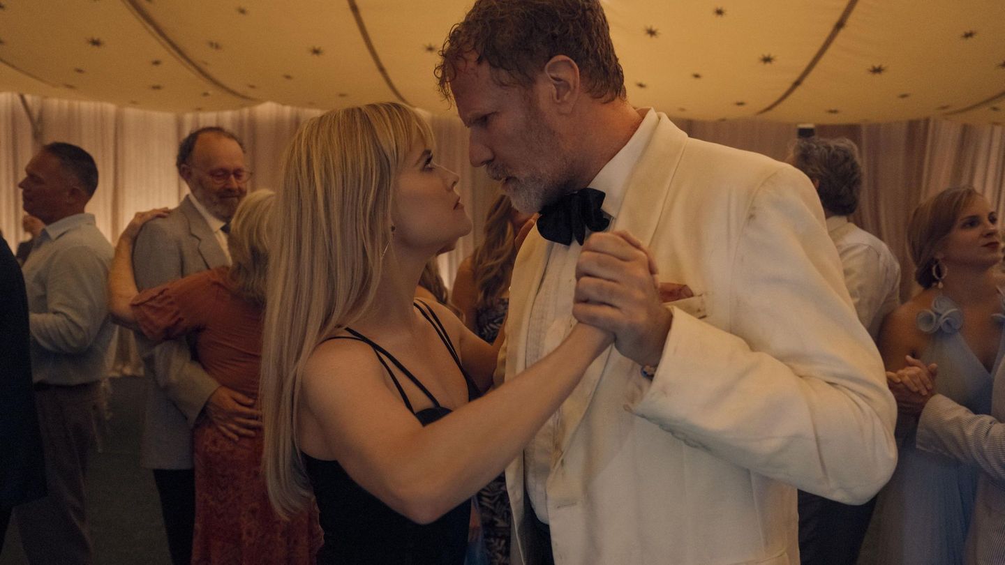 Margot (Reese Witherspoon) und Jim (Will Ferrell) zoffen sich um die Hochzeits-Location.