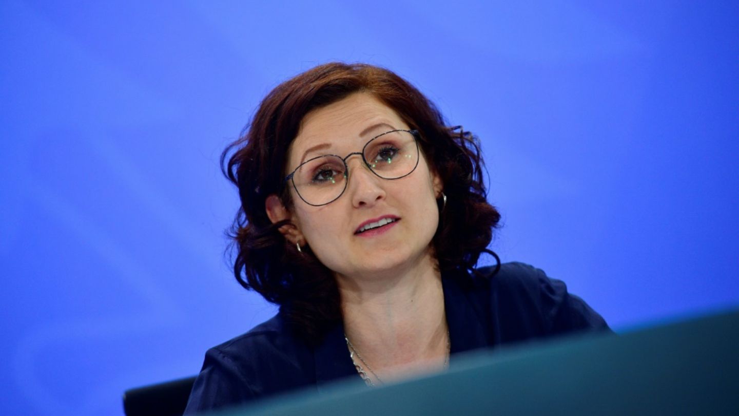 Rekord an Anfragen bei Antidiskriminierungstelle - vor allem wegen Rassismus