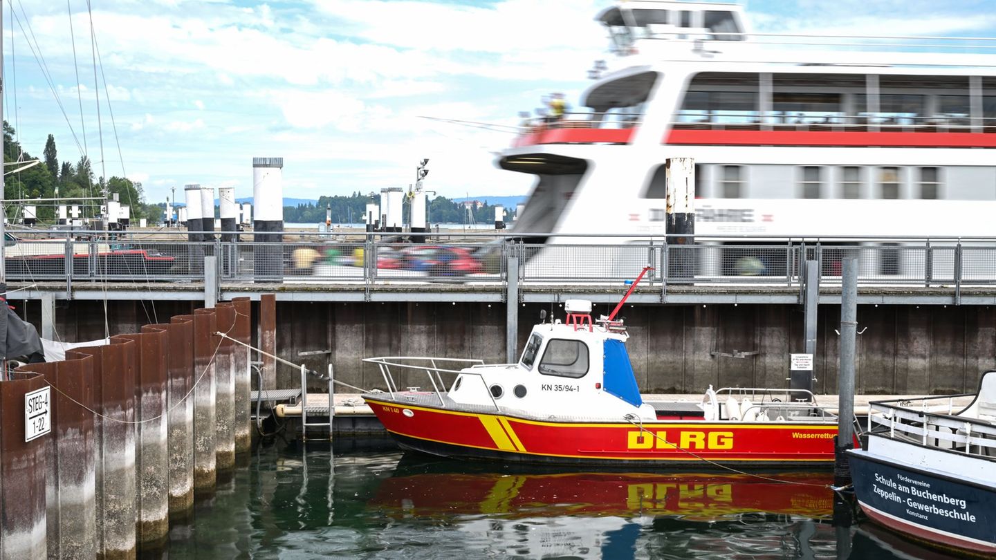 Tote Frau an Schweizer Ufer: Nach Fähren-Notruf: Rätsel um Leichenfund im Bodensee