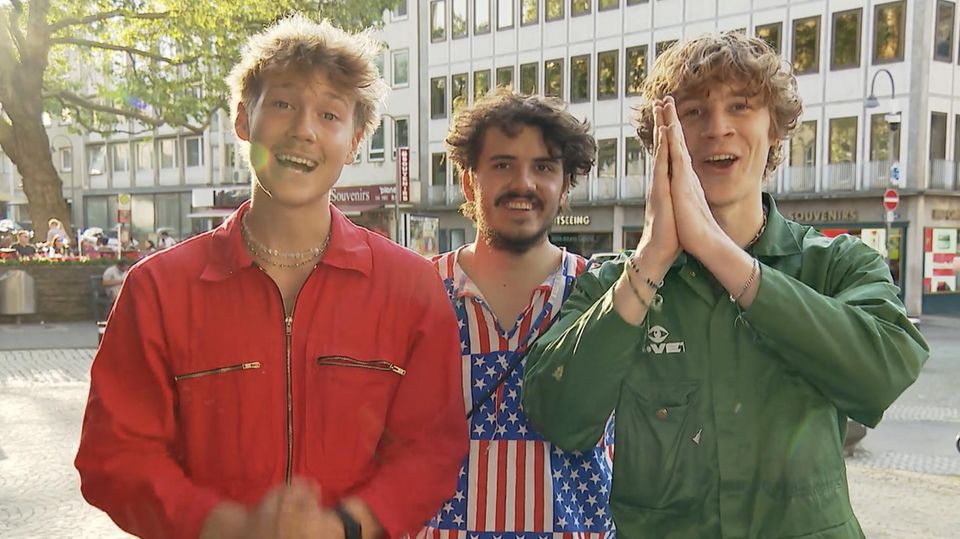 Drei Jungs wollen von Köln nach Südafrika reisen