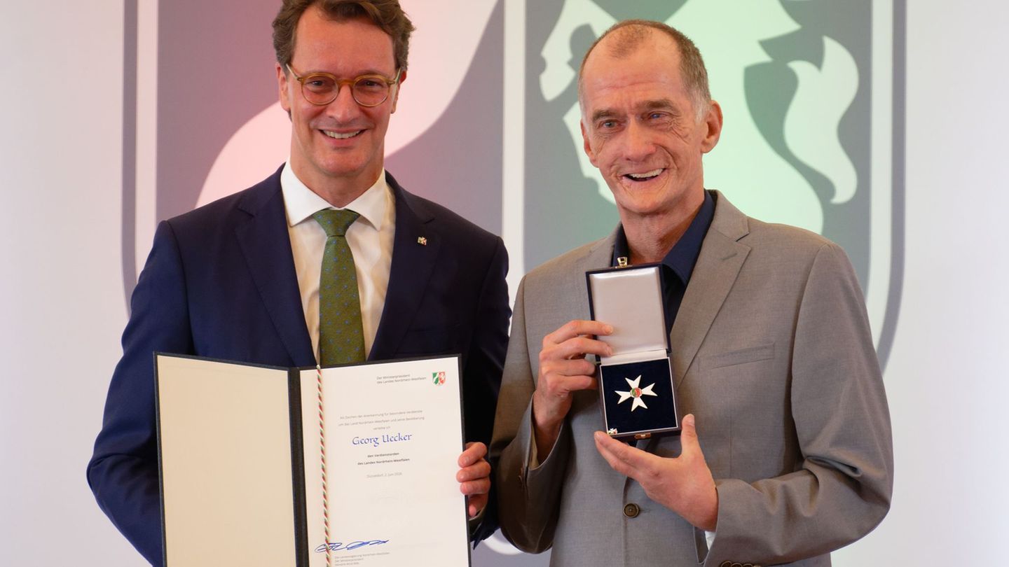 NRW-Landesverdienstorden: „Lindenstraße“-Stars mit Verdienstorden ausgezeichnet
