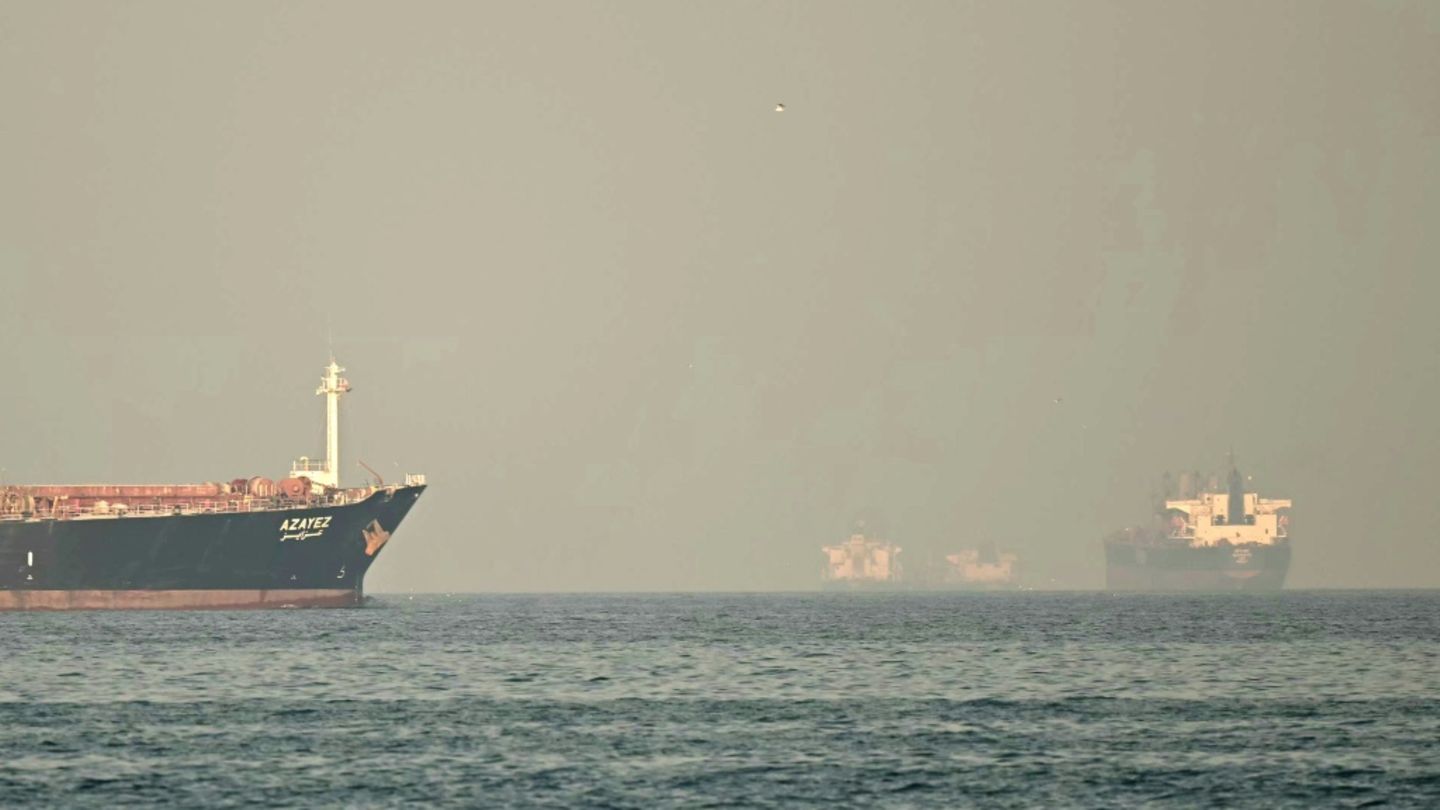US-Armee meldet Raketenangriff auf Schiff mit Ziel Iran
