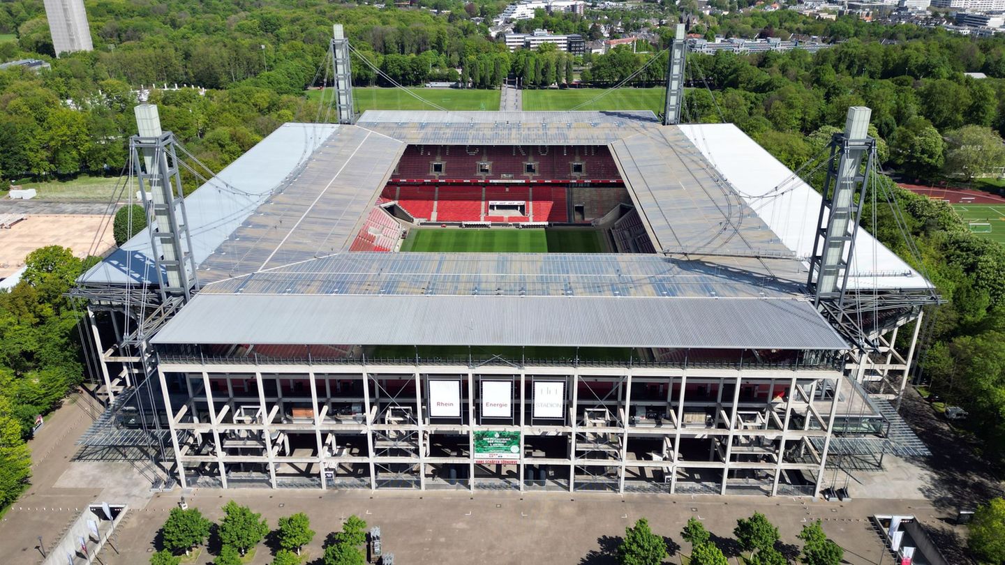 Bevölkerungsschutz: Großübung im Kölner Stadion mit 1200 Menschen