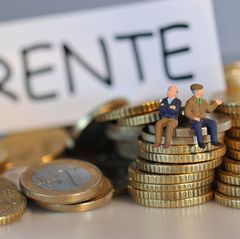 Würde man die „Rente mit 63“ abschaffen, könnte das laut einer Studie Milliardensummen für den Fiskus bedeuten. (Symbolbild) Fot