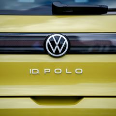 Mit dem ID. Polo verabschiedet sich VW von den Nummern in den Modellnamen und kehrt zu den bekannten Bezeichnungen zurück. Die S